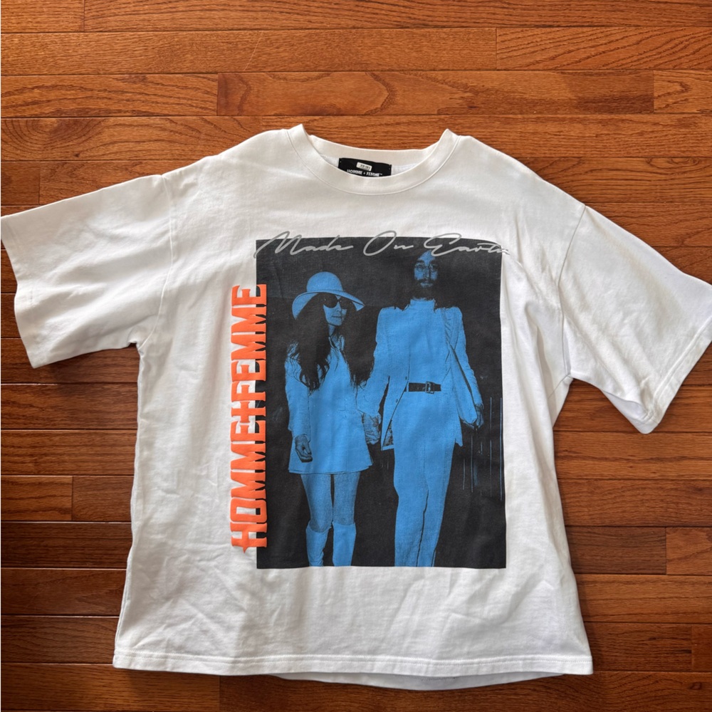 White and Blue Short Sleeve Graphic Tee